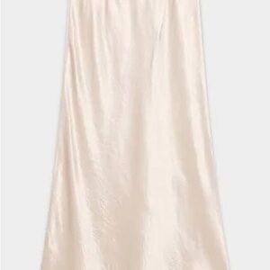 NEVER WORN | Aritzia Babaton Cream Midi Skirt